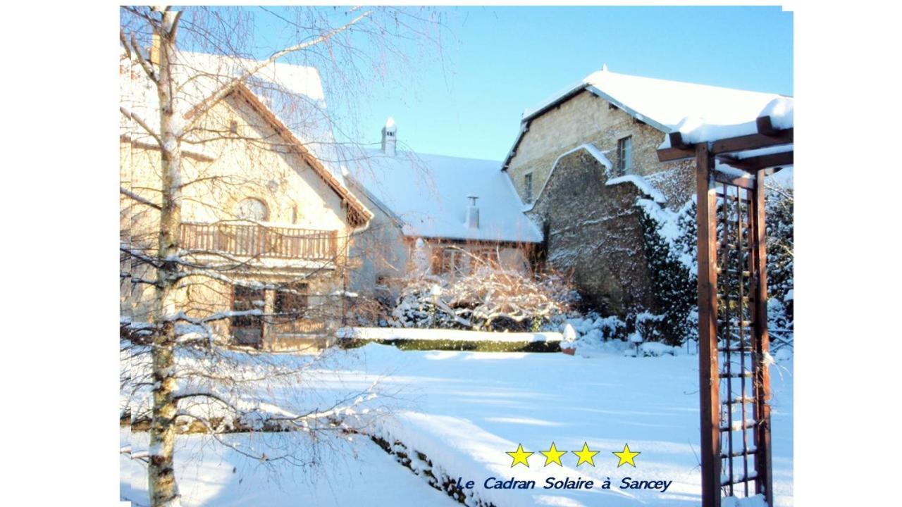 Le Cadran Solaire Romance Classe 3 Etoiles Et 3 Cles Sancey Buitenkant foto