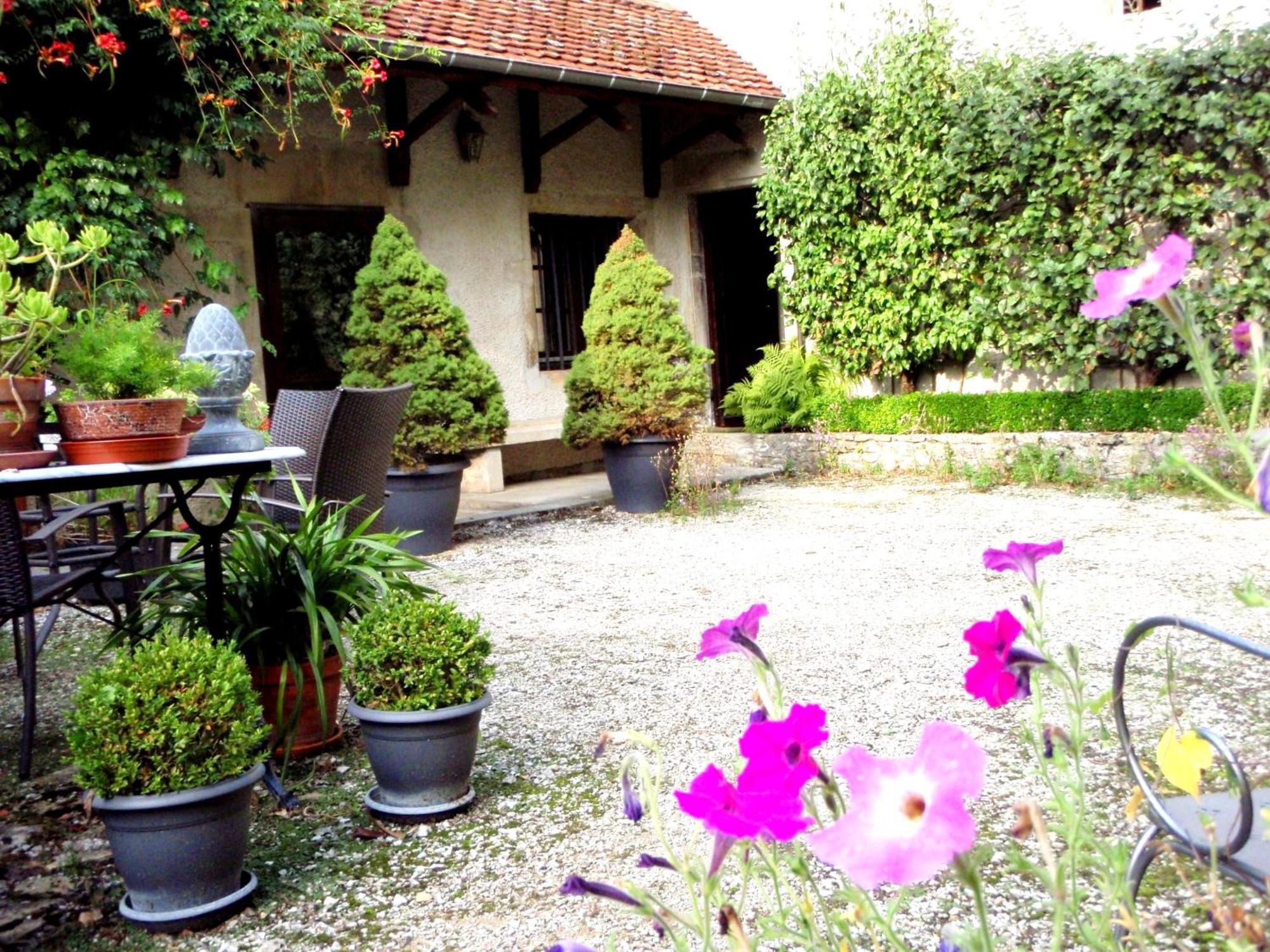 Le Cadran Solaire Romance Classe 3 Etoiles Et 3 Cles Sancey Buitenkant foto